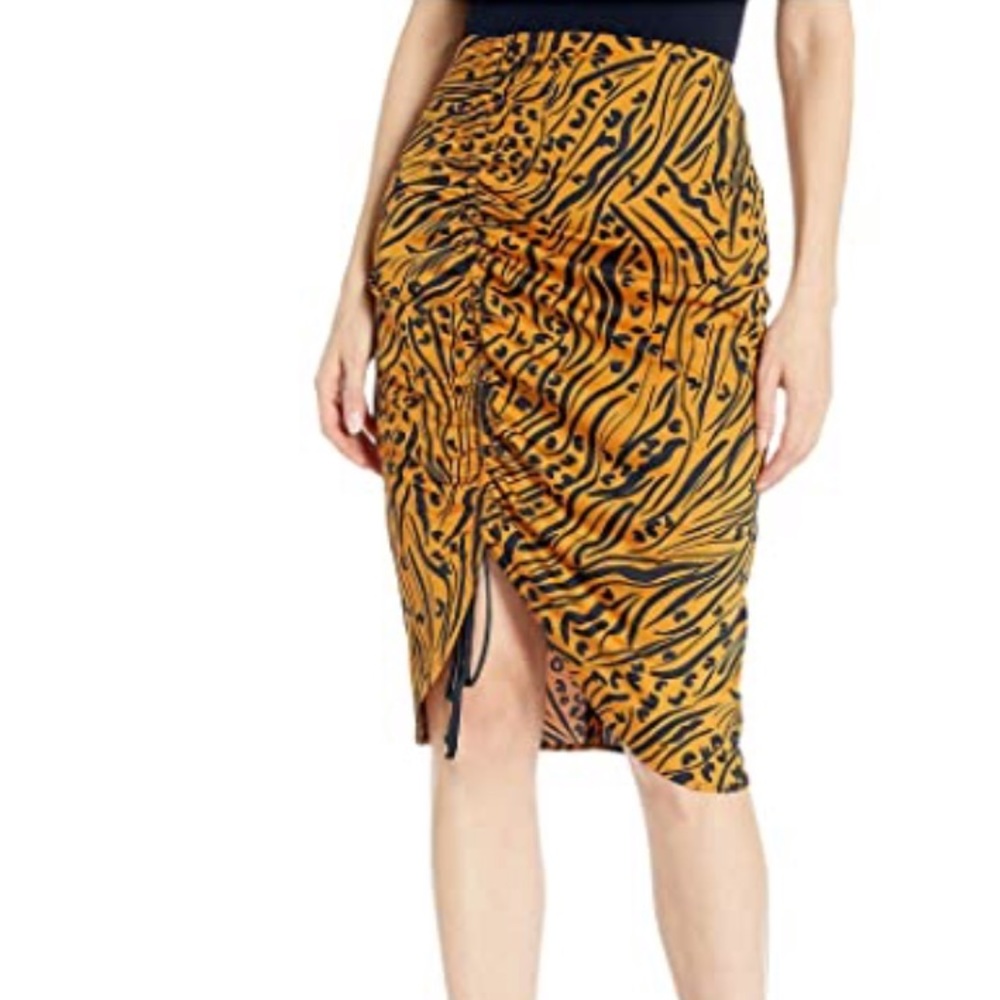 BcbGeneration Rouched Detailed Woven Slip Skirt